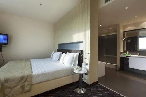 Grand Hotel Mattei Ravenna 4*,