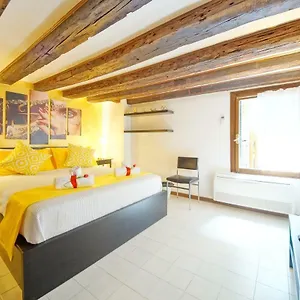 Calle Dei Fabbri San Marco Apartment